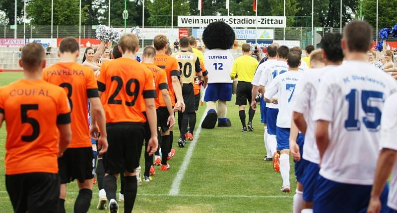 PREMIÉRA NOVÉHO ROČNÍKU 2013/14. Slovan Liberec Oberlausitz Neugersdorf. Žádná sláva.