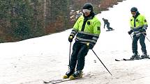 Preventivní akce policie zaměřená na lyžaře.