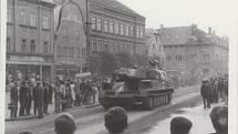 Průjezd okupačních vojsk Frýdlantem v srpnu 1968.