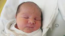 TOBIAS MILO Narodil se 4. dubna v liberecké porodnici mamince Kateřině Milové z Liberce.  Vážil 3,42 kg a měřil 48 cm.