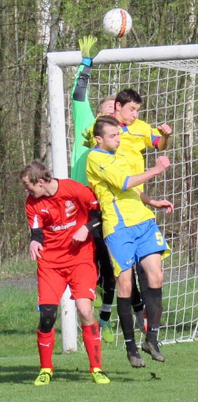 Fotbalová III. třída - Liberecko (galerie) Hejnice B - Krásný Les 3:1.