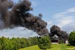 Hasiči zasahovali 29. května u požáru ve společnosti Severochema v Liberci. Hořel zde sklad hořlavých kapalin.
