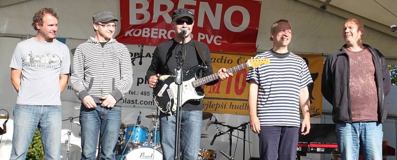 Oktoberfest na Pláních pod Ještědem 2013.