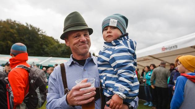 Oktoberfest na Pláních ve Světlé pod Ještědem