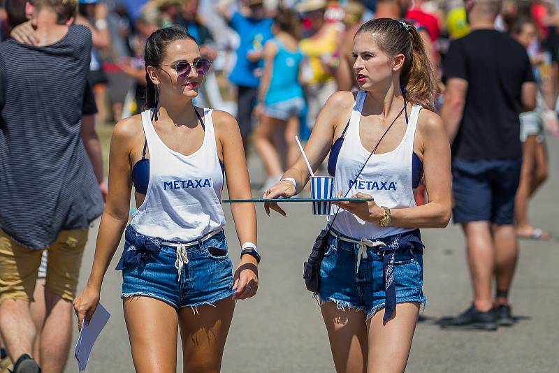 Ve sportovním areálu Vesec v Liberci proběhl 28. července závěrečný den 26. ročníku hudebního festivalu Benátská!