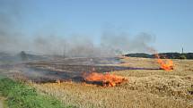 Dnes, tedy 1. srpna, krátce před třetí hodinou odpolední vypukl požár v části obce Stružinec na Semilsku.