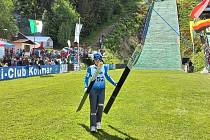 Liberecká skokanka na lyžích Natálie Nejedlová se o posledním květnovém víkendu zúčastnila prestižního závodu v německém Kottmaru.