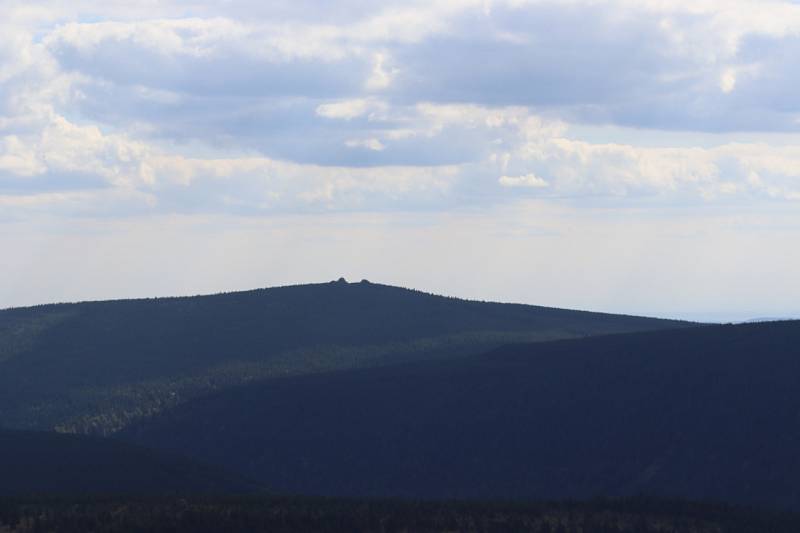 Horští záchranáři prověřili síly v extrémním závodě na Smrku.