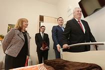 Prezident republiky Miloš Zeman si prohlédl nový hospic v Liberci.