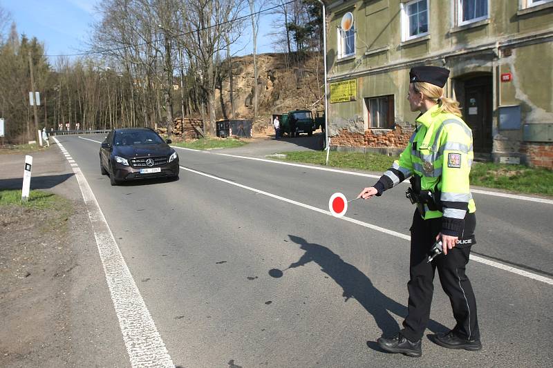 Na mnoha místech v ČR probíhala dopravně bezpečnostní akce Speed Marathon 2019, při níž se policisté zaměřili na kontrolu dodržování rychlosti vozidel.