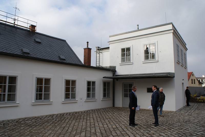 Ferdinand Porsche už má svoje muzeum. Ve Vratislavicích nad Nisou.