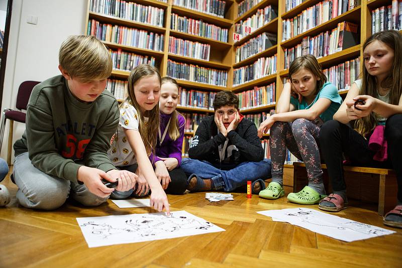 Frýdlantská městská knihovna pořádala Noc s Andersenem. Pro děti byly připraveny soutěže v tajemných prostorách školy, ve které knihovna dočasně sídlí.