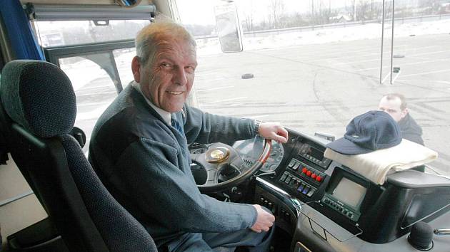 Společnost BusLine a.s. poprvé veřejně představila autobus tovární značky YUTONG, série VISION.