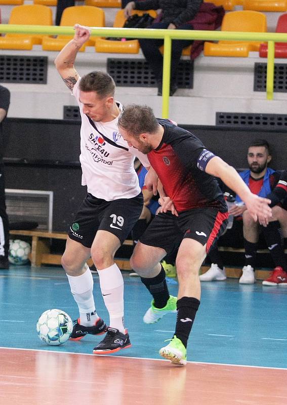 Futsalisti FTZS Liberec ohavně prohráli doma s Mělníkem 3:9.