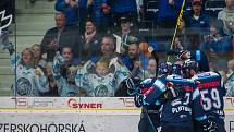 Utkání 9. kola Tipsport extraligy ledního hokeje se odehrálo 1. října v liberecké Home Credit areně. Utkaly se celky Bílí Tygři Liberec a HC Dynamo Pardubice. Na snímku je radost hokejistů Liberce.