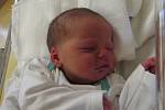 ADAM SLANINA  Narodil se 15. listopadu v liberecké porodnici mamince Dagmar Slaninové z Kamenického Šenova. Vážil 3,19 kg a měřil 49 cm.