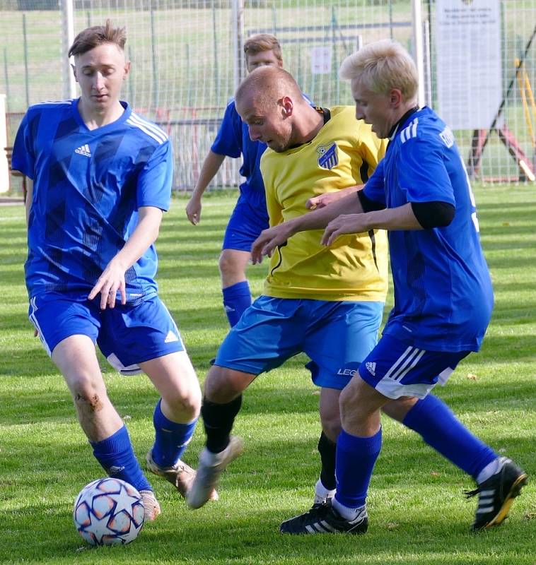 Okresní přebor: Krásná Studánka B - Krásný Les 4:3.