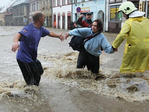 S hrůzou a soucitem jsme prožili srpnovou povodeň. 