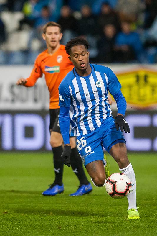 Zápas 16. kola první fotbalové ligy mezi týmy FC Slovan Liberec a FC Viktoria Plzeň se odehrál 23. listopadu na stadionu U Nisy v Liberci. Na snímku je James Aarons Rolando.