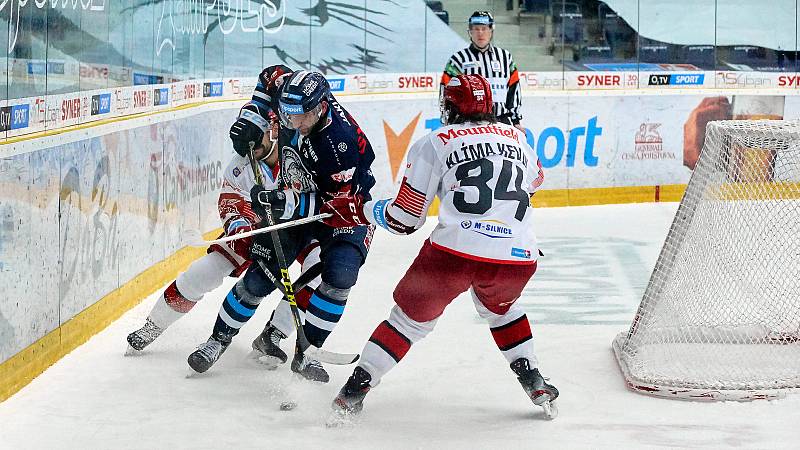 2. zápas čtvrtfinále Bílí Tygři Liberec – Mountfield Hradec Králové