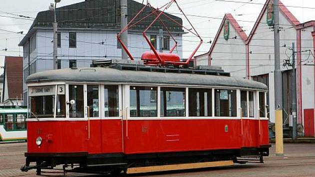 Nadšenci z Bovera klubu s láskou zachraňují staré tramvaje.