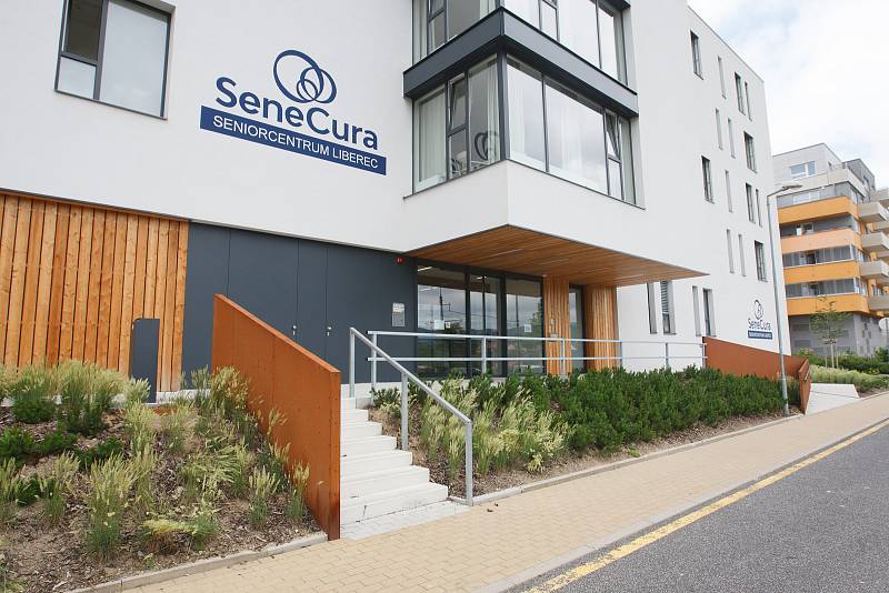 Zhruba 50 míst nabízí soukromé zařízení pro seniory v Liberci. Na Nové Rudě ho otevřela rakouská společnost SeneCura.