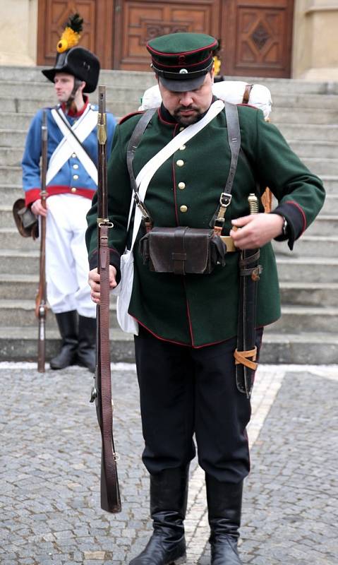 SPOLEK VOJENSKÉ HISTORIE představil u Severočeského muzea zbraně a výstroj nejen z období napoleonského.