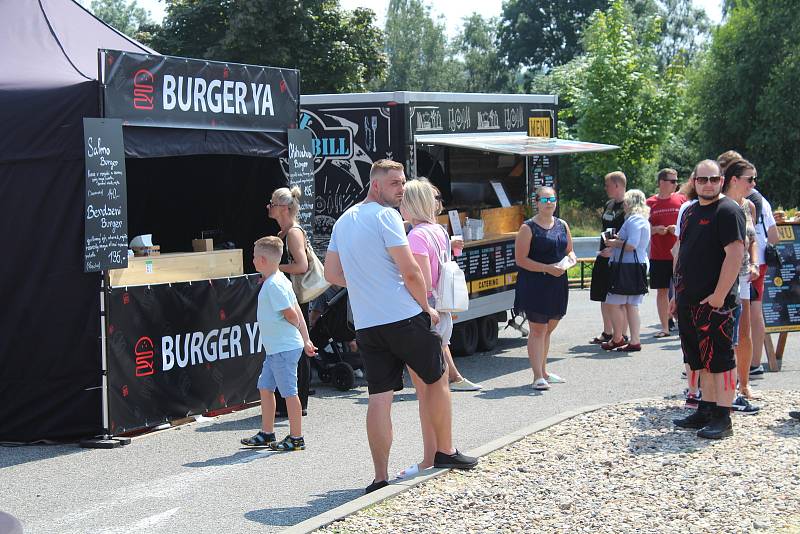 Burger festival v OC Nisa Liberec