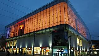 Obchodní centrum v centru Liberce se promění, otevře tu Starbucks či Burger  King - Liberecký deník