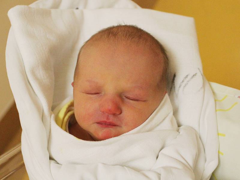 TEREZA KUDLÁČKOVÁ Narodila se 28. února  v liberecké porodnici mamince Kateřině Kudláčkové z Liberce.  Vážila 2,65 kg a měřila 49 cm.