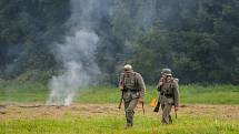 Rekonstrukce historické bitvy na západní frontě, dobývání pevnosti Dunkerque Československou samostatnou obrněnou brigádou v roce 1944, proběhla 9. září na dětském dni v libereckém Vesci.