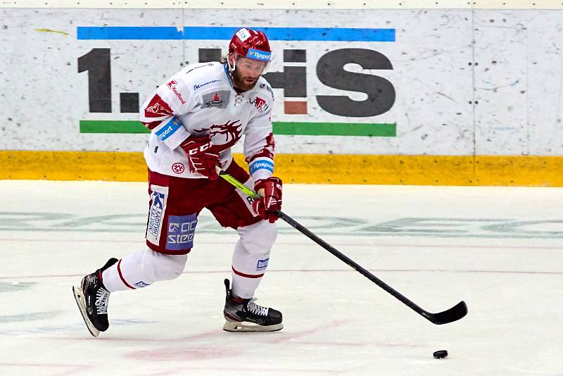 4. zápas finále Bílí Tygři Liberec – HC Oceláři Třinec