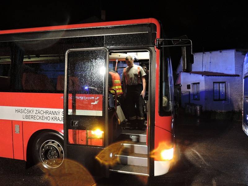 Zapadl autobus s dětmi.