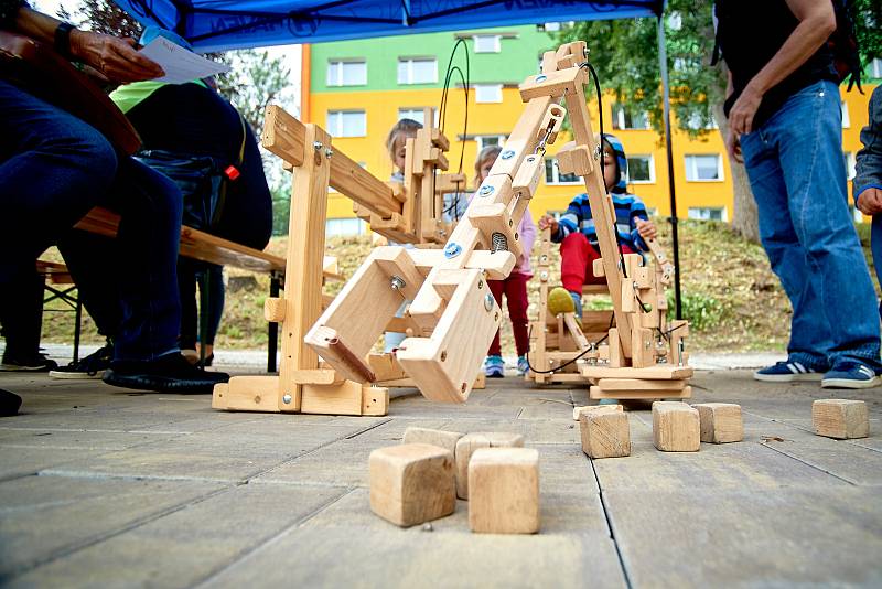 Den otevřených sudů u Kitla