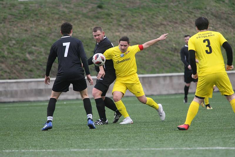 15. kolo okresního přeboru mužů mezi Slovan Frýdlant a TJ TATRAN Bílý Kostel nad Nisou. Hosté zvítězili 0:5