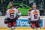 Druhý zápas předkola Generali play off Tipsport extraligy ledního hokeje se odehrál 7. března v liberecké Home Credit areně. Utkaly se celky Bílí Tygři Liberec a HC Sparta Praha. Na snímku je smutek hráčů Spart, vpravo je Petr Vrána.