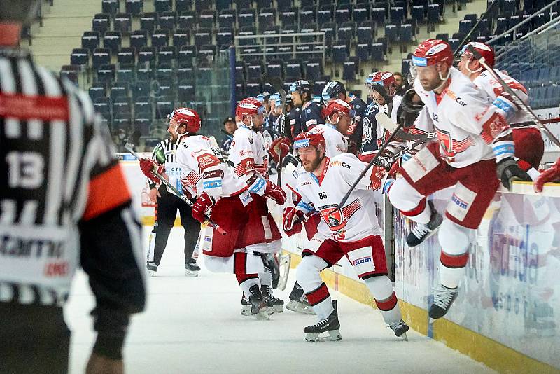 1. zápas čtvrtfinále Bílí Tygři Liberec – Mountfield Hradec Králové