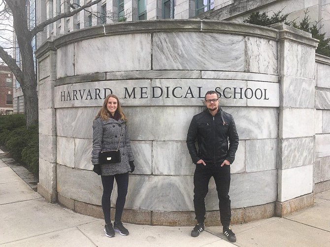Markéta Klíčová a Jakub Erben jsou velkou posilou týmu, který v USA vyvíjí umělou ledvinu.