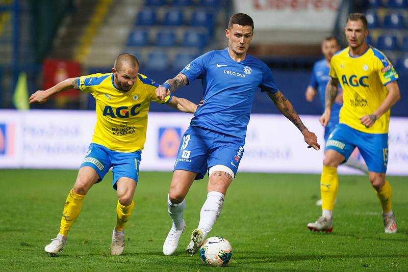 Ve 4. kole domácího poháru se fotbalisté Slovanu střetli s Teplicemi, se kterými v lize uhráli naposledy remízu 1:1.