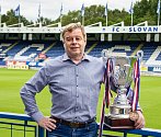 Ředitel prvoligového fotbalového klubu FC Slovan Liberec Libor Kleibl v září po dvaceti letech ve funkci skončí.