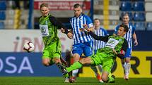 Zápas 14. kola první fotbalové ligy mezi týmy FC Slovan Liberec a FK Mladá Boleslav se odehrál 5. listopadu na stadionu U Nisy v Liberci. Na snímku vlevo je Michal Hubínek, vpravo Lukáš Hůlka.