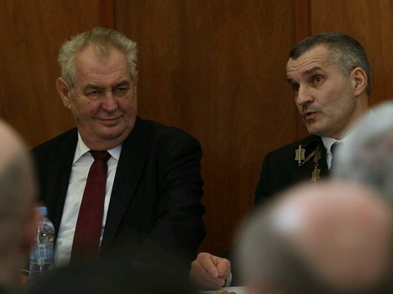 Prezident Miloš Zeman na besedě s občany města Tanvald.