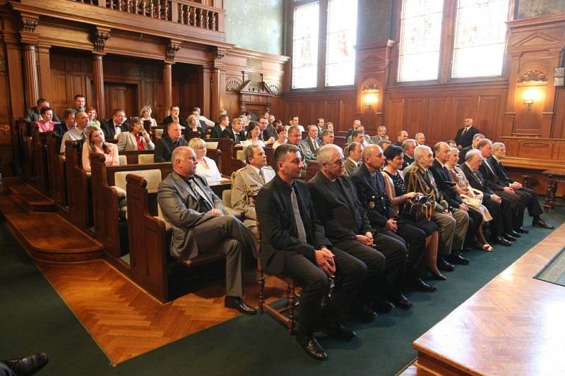 Miloš Zeman na Magistrátu města Liberce.