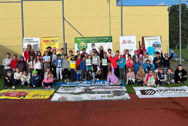 Sportovní den mládeže s TAJV v Jablonném v Podještědí.
