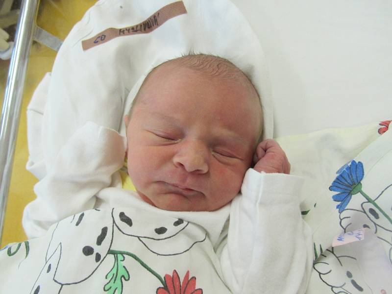 GABRIELA MYSLIVCOVÁ  Narodila se 14. ledna v liberecké porodnici mamince Kateřině Myslivcové z Liberce.  Vážila 3,32 kg a měřila 51 cm.
