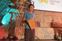 Štěpán Mašík, žák osmé třídy ZŠ Lesní v Liberci, byl nominován na cenu Gratias Tibi. Vyhrál kategorii základních škol.