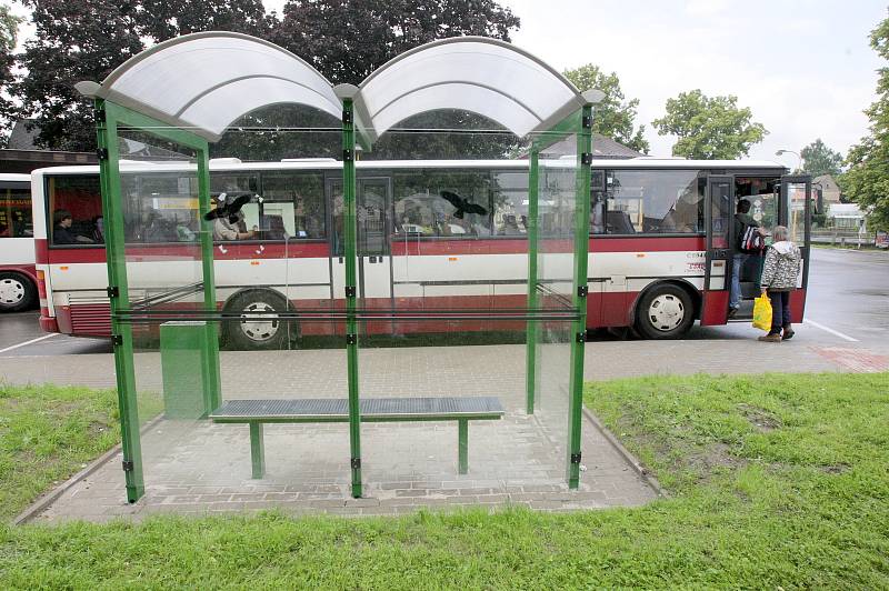 Rekonstrukce  autobusového nádraží v Chrastavě v roce 2009.