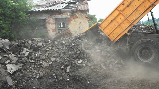 PETICE. Firmy Perena a Varan se snaží hájit své podnikání a obyvatelé Krásné Studánky chrání své prostředí.