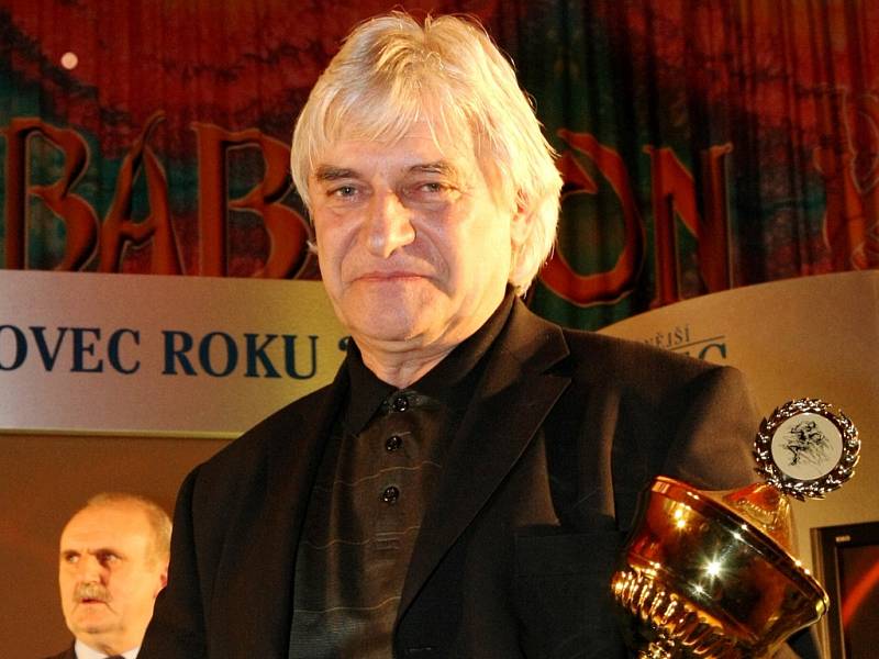 Vítězem kategorie trenér se stal oblíbený bard Ladislav Škorpil z fotbalového Slovanu Liberec.