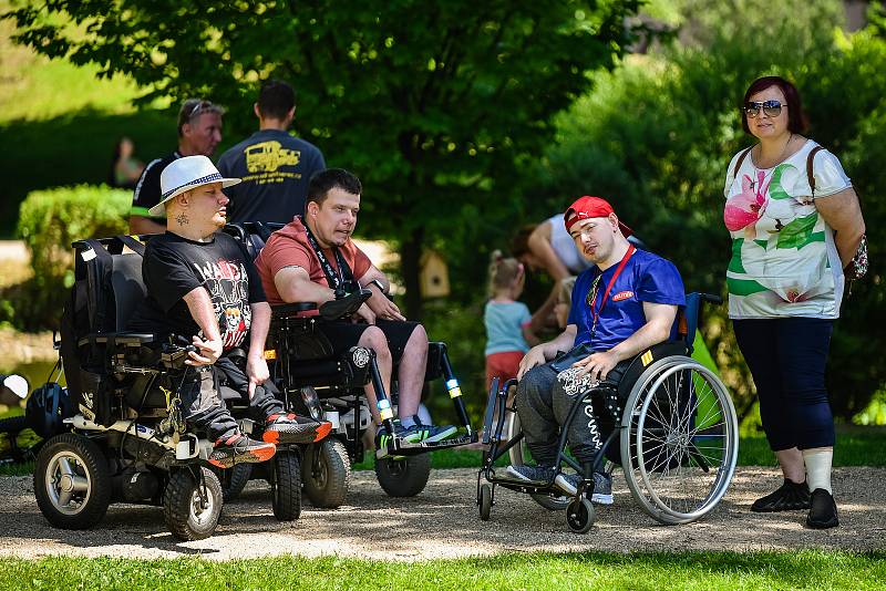 Milovníci hamburgerů se sešli ve Vratislavicích na festivalu.